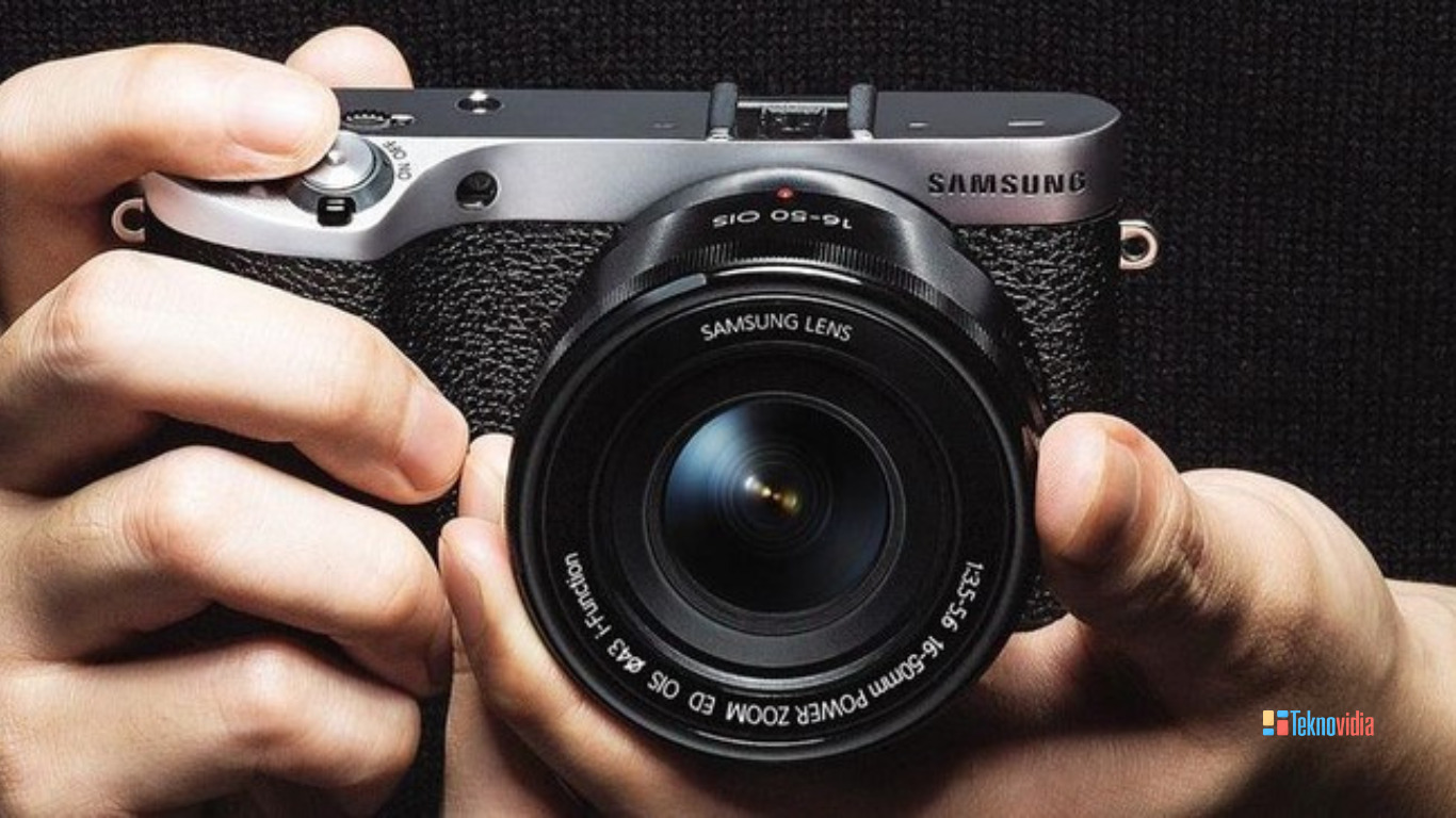 Kamera Mirrorless Samsung Terbaik